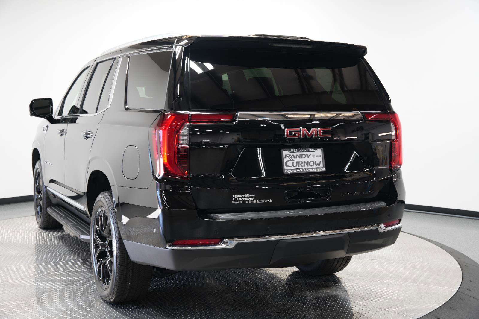 New 2026 GMC Yukon Elevation w/ LPO, Floor Liner Package image 6