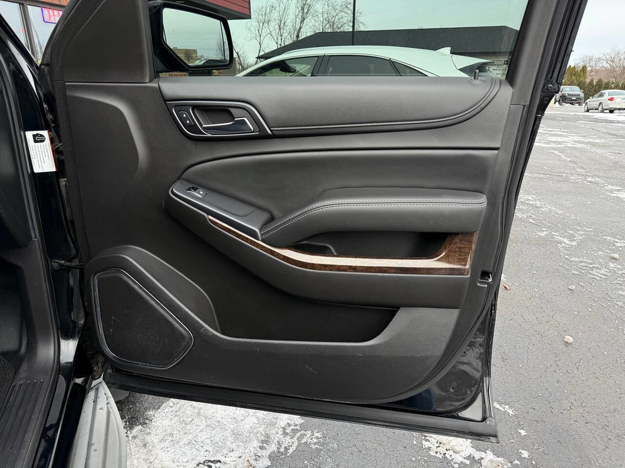 Used 2015 Chevrolet Tahoe 2WD image 22