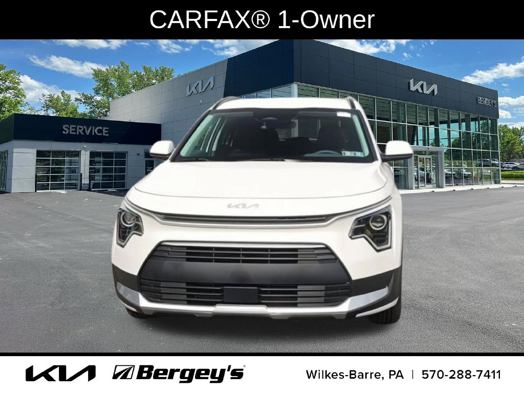 Certified 2025 Kia Niro EX w/ EX Cold Weather Package FWD image 3