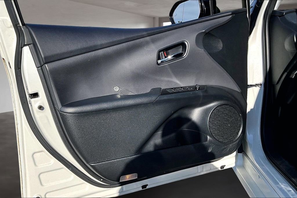 Used 2019 Toyota Prius Prime Advanced image 20
