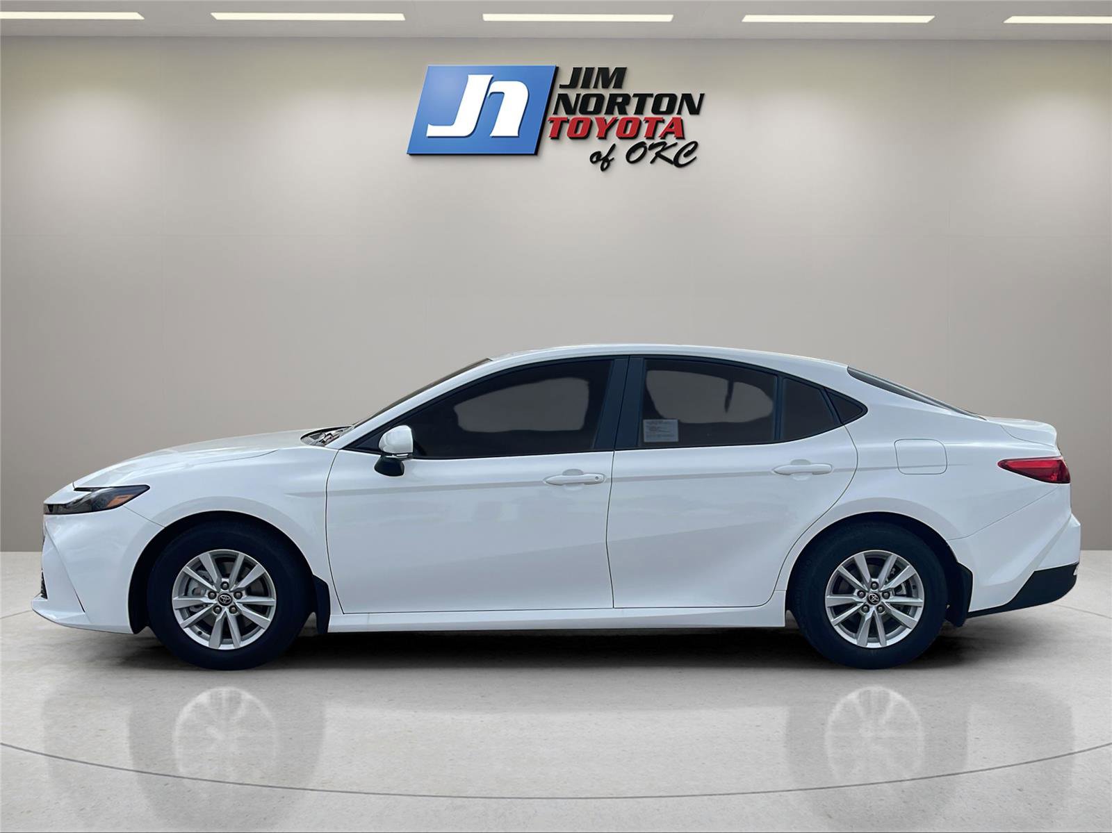 New 2026 Toyota Camry LE image 8