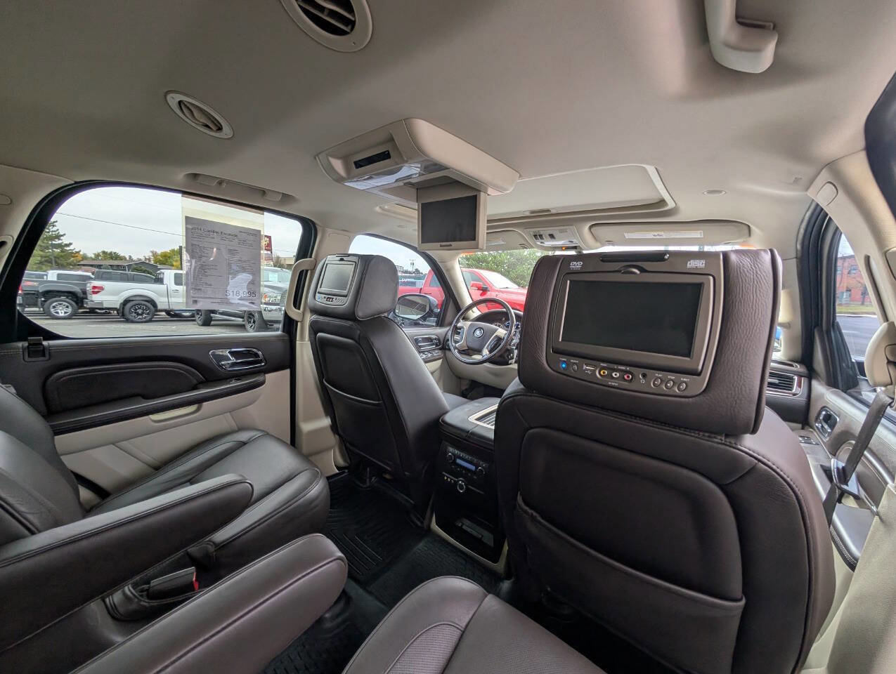 Used 2014 Cadillac Escalade Platinum image 18