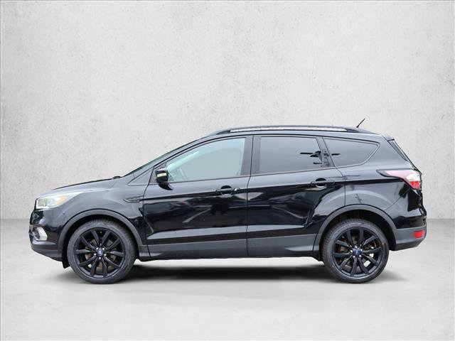 Used 2017 Ford Escape Titanium AWD/4WD image 8