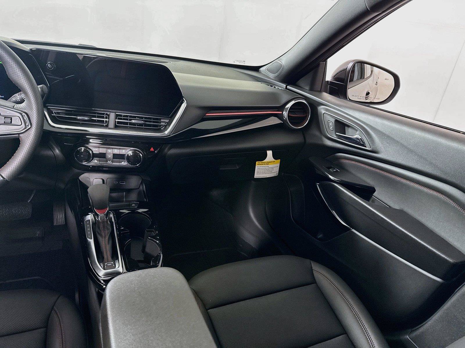 New 2026 Chevrolet Trax RS w/ Driver Confidence Package FWD image 15