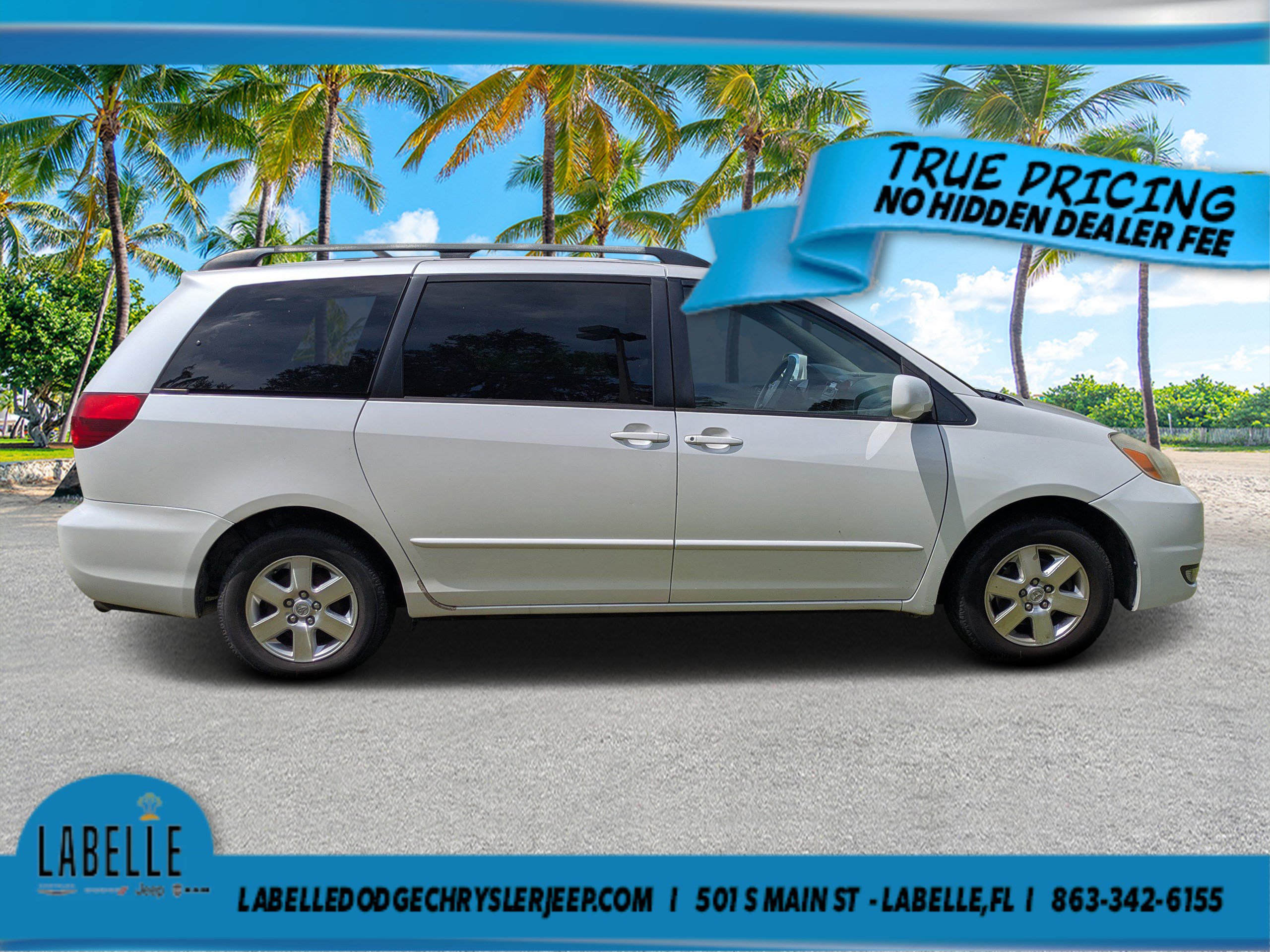 Used 2005 Toyota Sienna XLE w/ XLE Pkg 1 FWD image 2