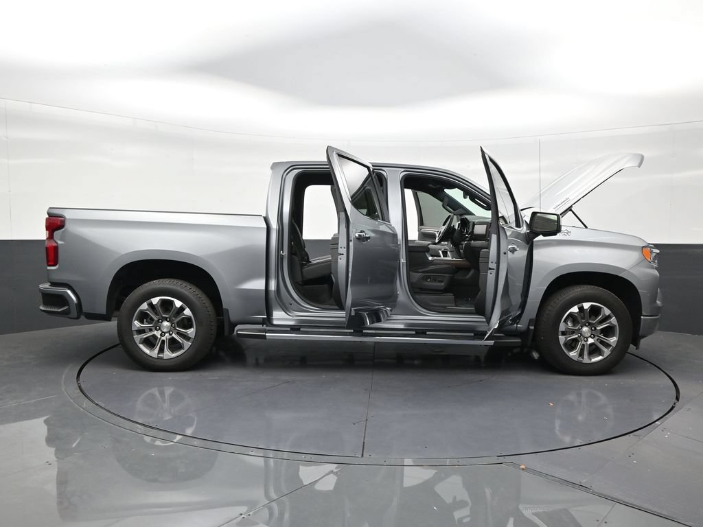 Used 2024 Chevrolet Silverado 1500 High Country RWD image 29