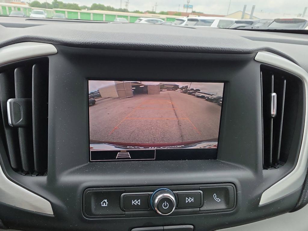 Used 2023 GMC Terrain SLE w/ Driver Convenience Package FWD image 18