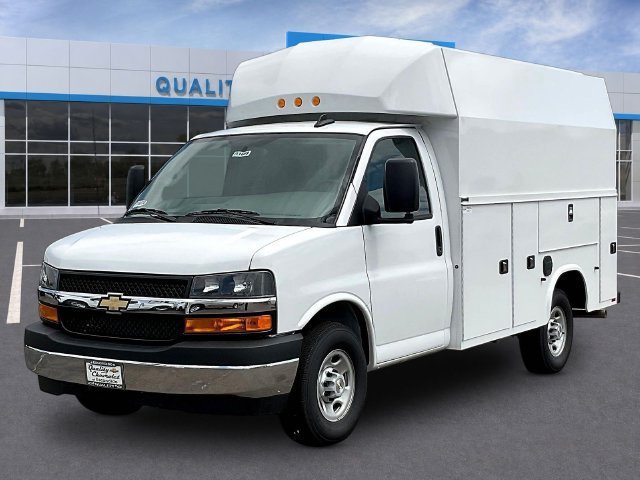 New 2025 Chevrolet Express 3500 w/ Power Convenience Package RWD image 2