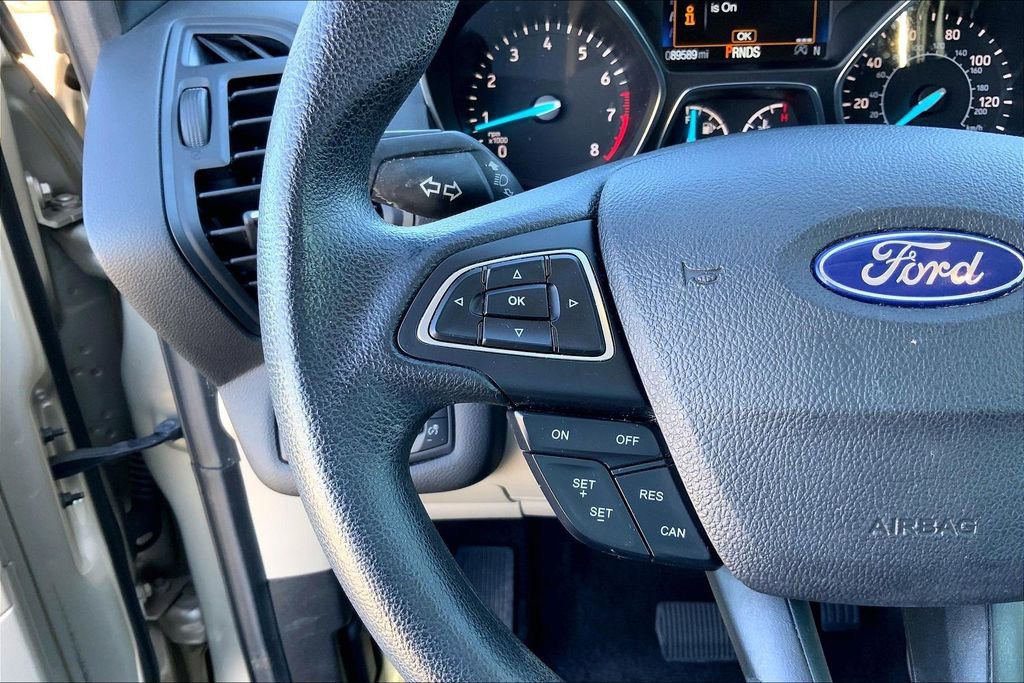 Used 2018 Ford Escape SE image 17