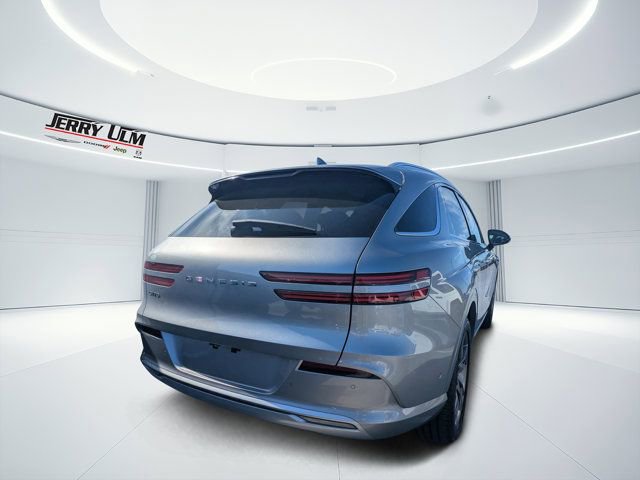 Used 2025 Genesis Electrified GV70 Advanced image 3