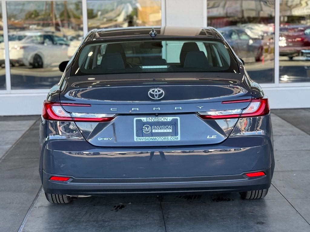 Used 2025 Toyota Camry LE image 10
