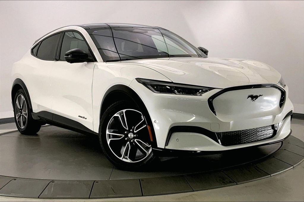 Used 2023 Ford Mustang Mach-E Premium image 32