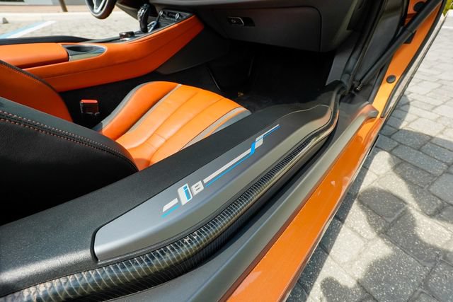 Used 2019 BMW i8 Roadster AWD/4WD image 81