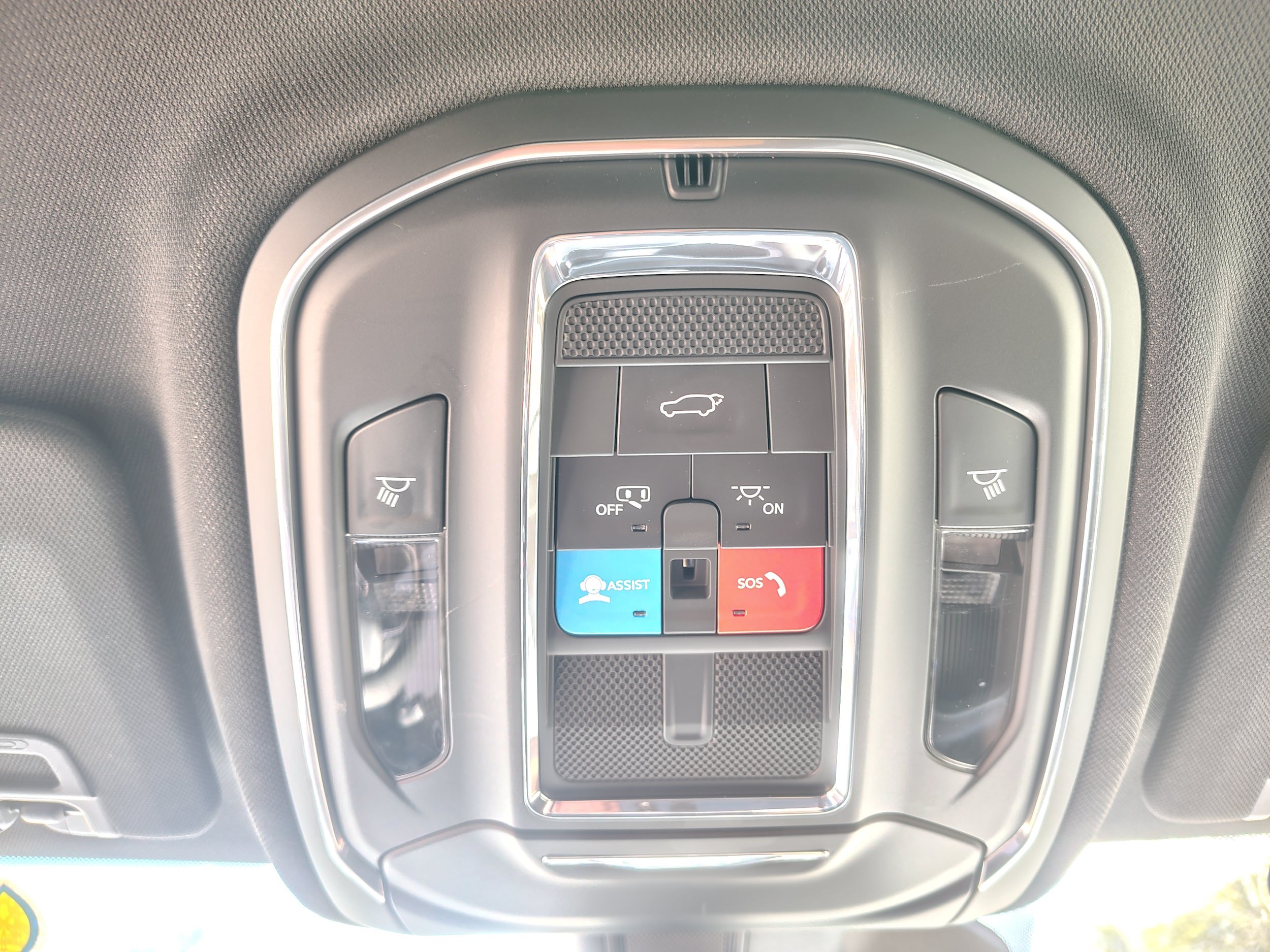 Certified 2024 Jeep Grand Cherokee Limited AWD/4WD image 36