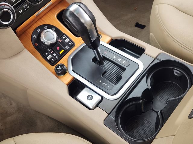 Used 2013 Land Rover LR4 HSE w/ HSE Pkg image 19