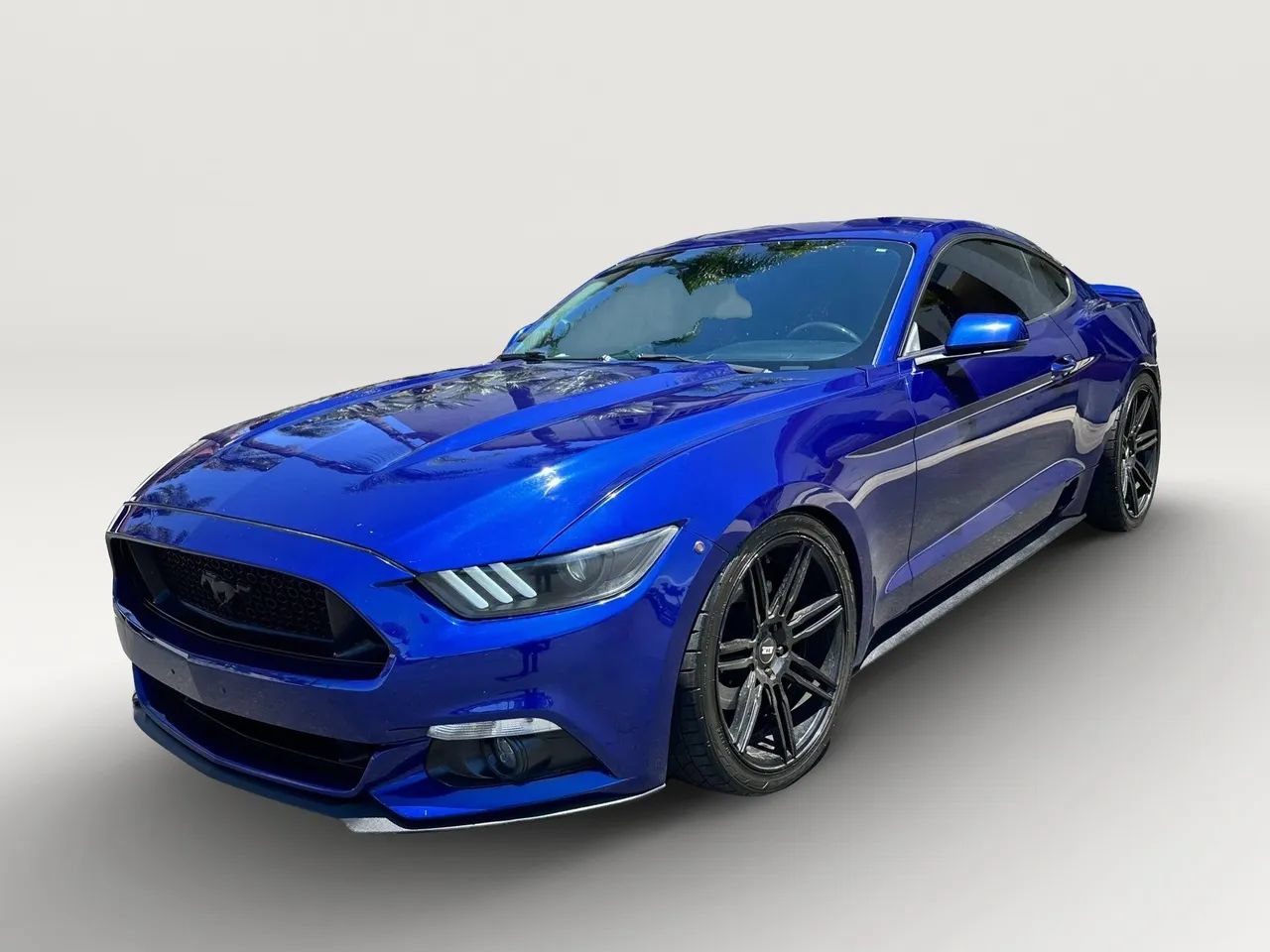Used 2015 Ford Mustang GT w/ Equipment Group 051A RWD image 8