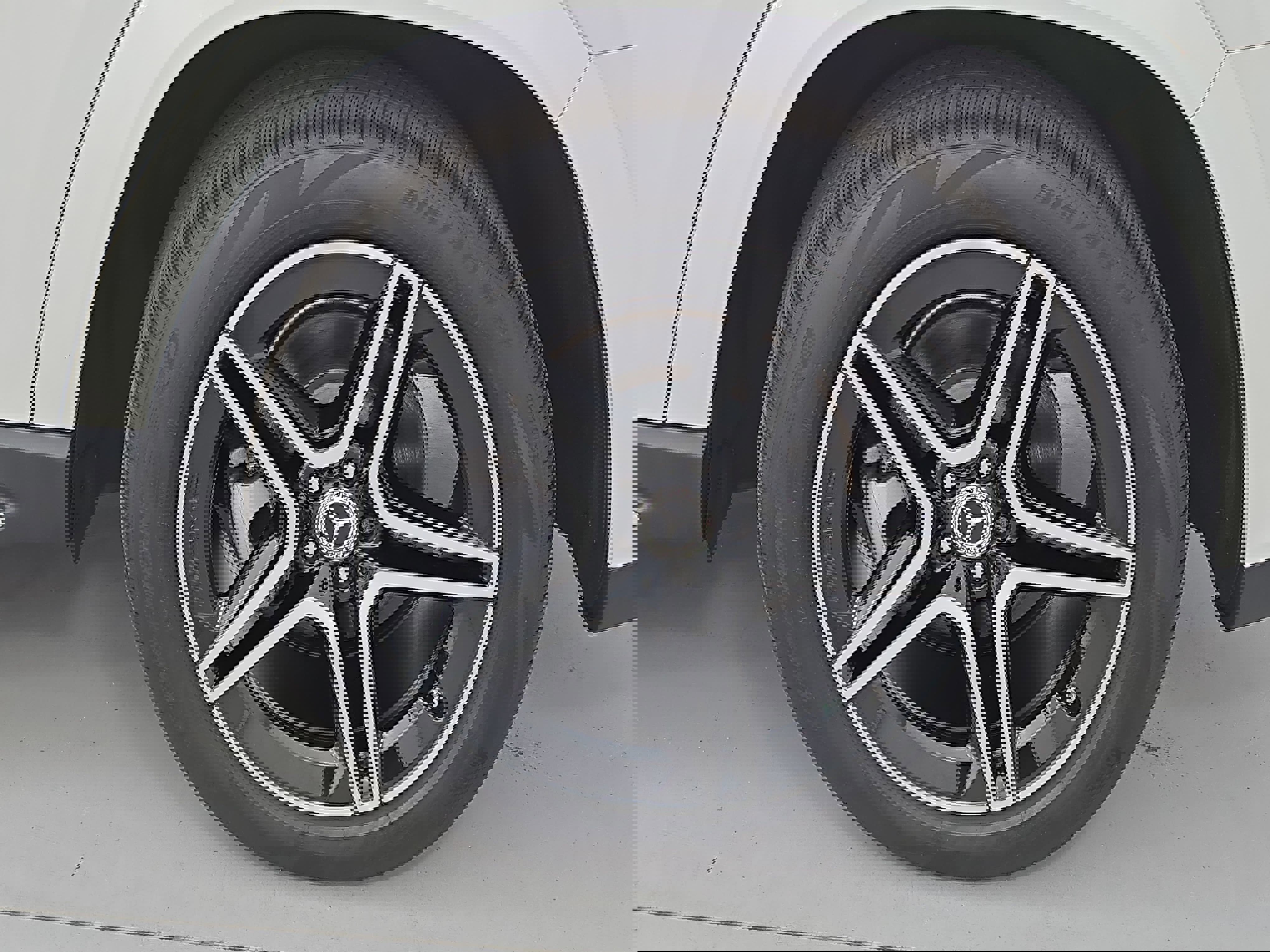 Used 2023 Mercedes-Benz GLS 580 4MATIC image 35