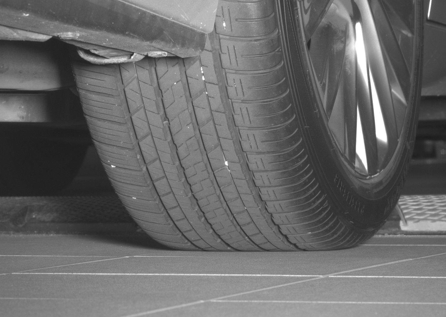 Used 2020 Lexus ES 350 Ultra Luxury w/ Accessory Package 2 image 16