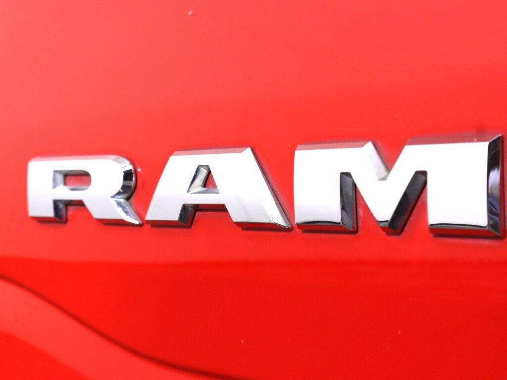 Used 2022 RAM 1500 Laramie AWD/4WD image 42