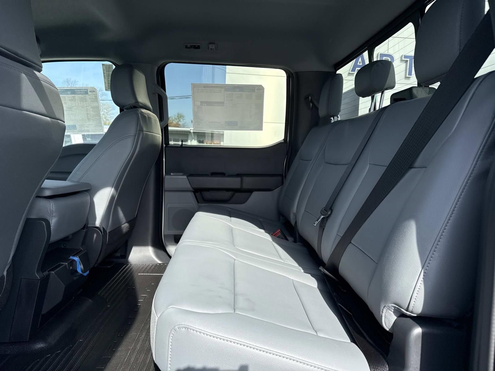 New 2026 Ford F550 4x4 Crew Cab image 11