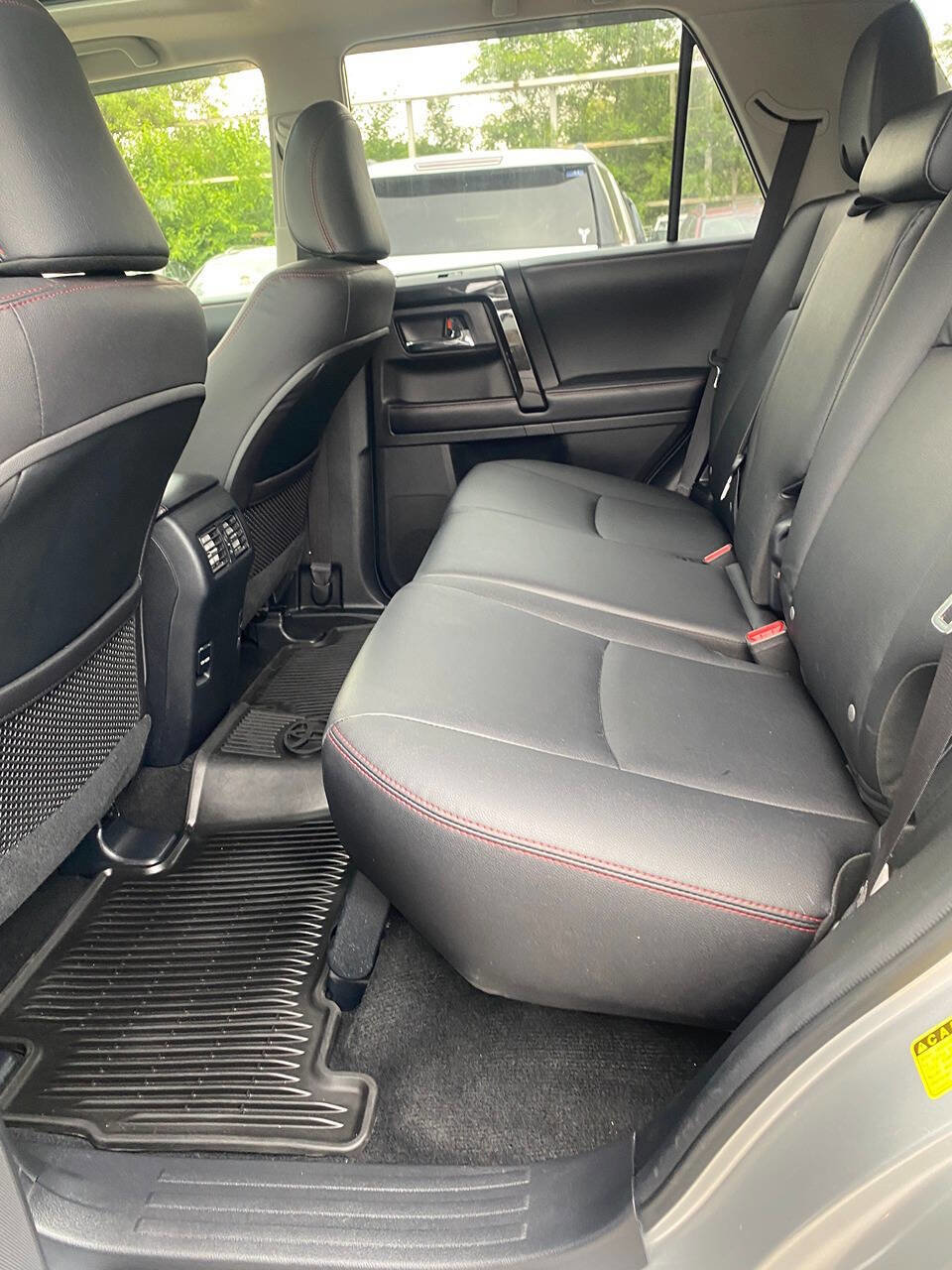 Used 2018 Toyota 4Runner Limited image 12