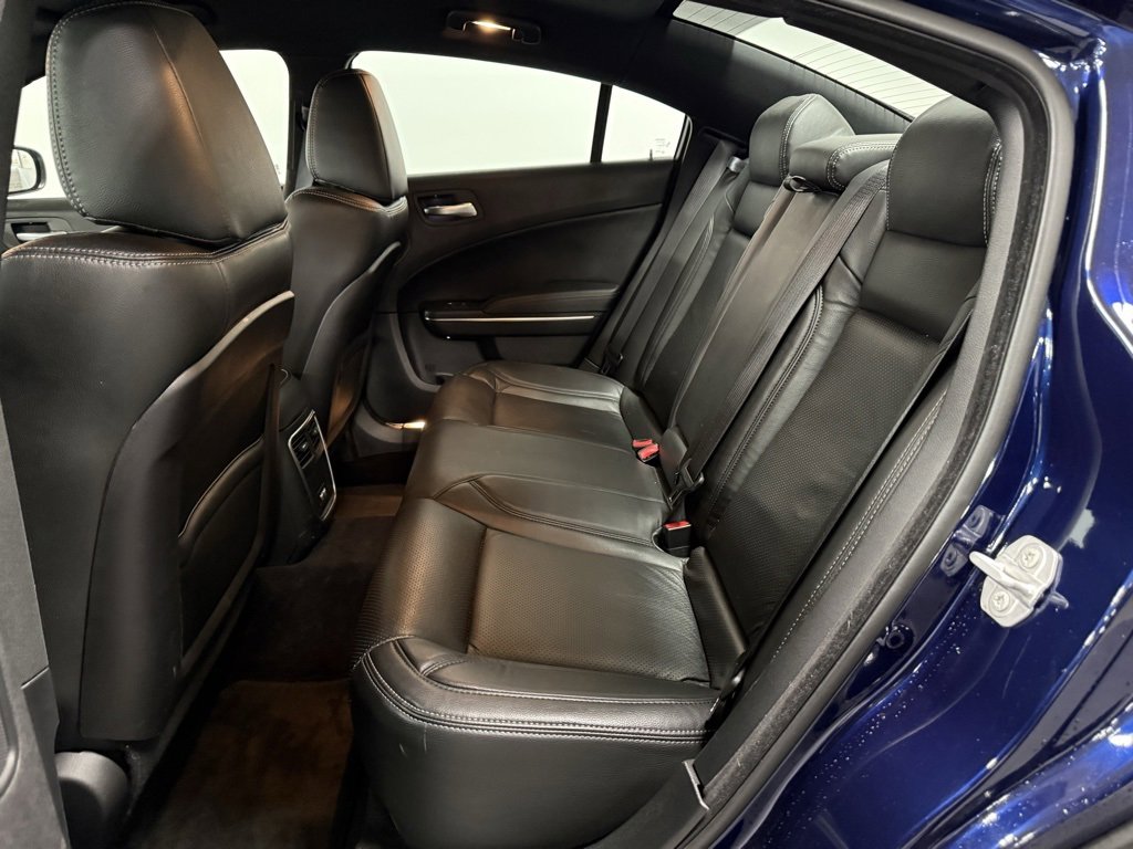 Used 2016 Dodge Charger SXT w/ Rallye Group image 18