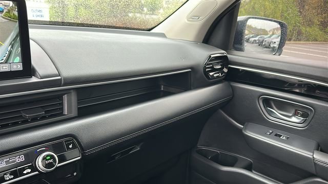 Used 2024 Honda Pilot Touring image 21