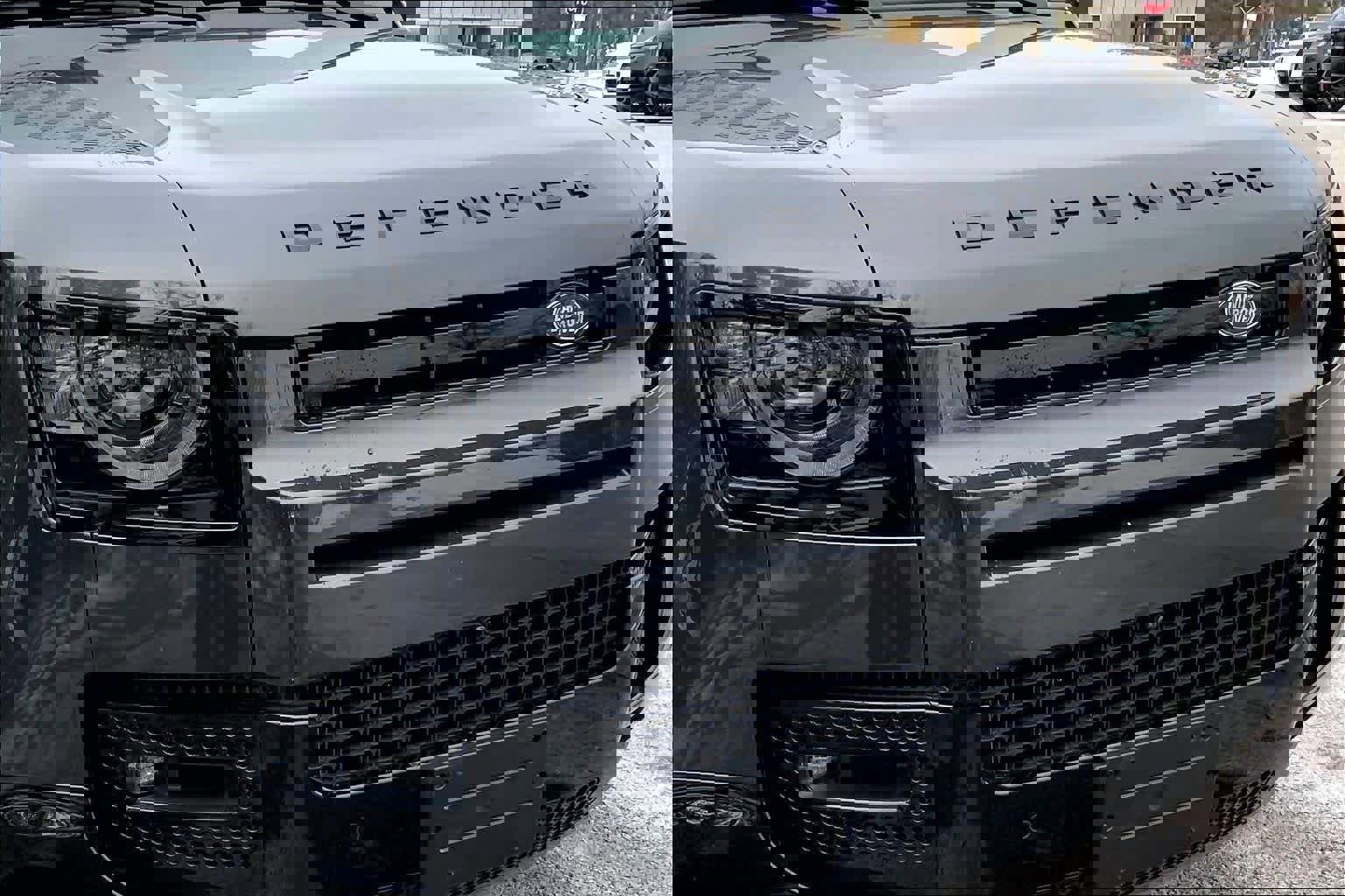 Used 2025 Land Rover Defender 130 V8 image 28