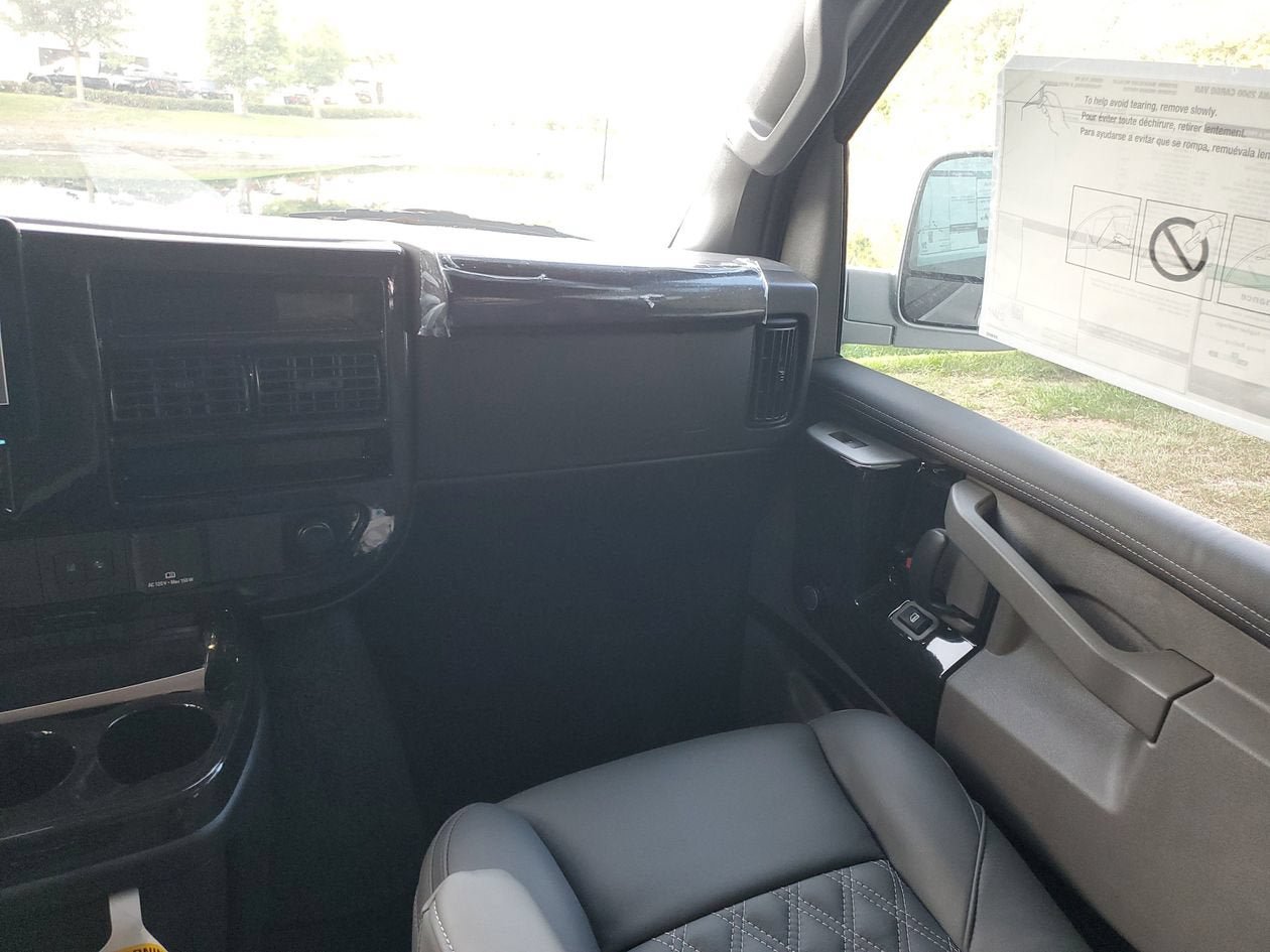 New 2026 GMC Savana 2500 w/ Driver Convenience Package RWD image 16