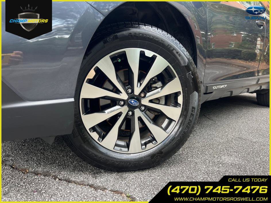 Used 2017 Subaru Outback 2.5i Limited image 3