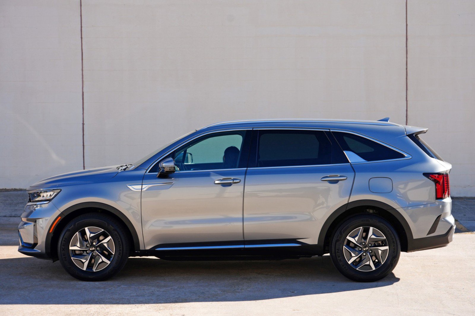 Used 2021 Kia Sorento EX FWD image 50