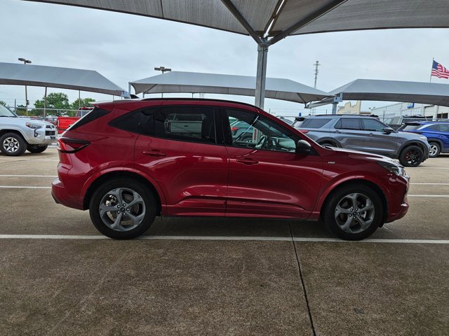 Used 2023 Ford Escape ST-Line w/ Tech Pack #1 image 4