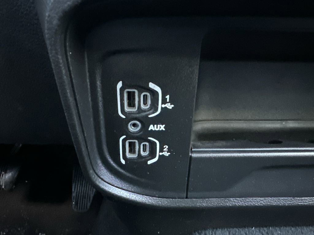 Used 2024 RAM 3500 Tradesman w/ Chrome Appearance Group image 14