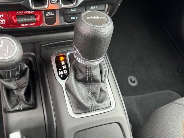 New 2026 Jeep Gladiator Mojave w/ Safety Group AWD/4WD image 21
