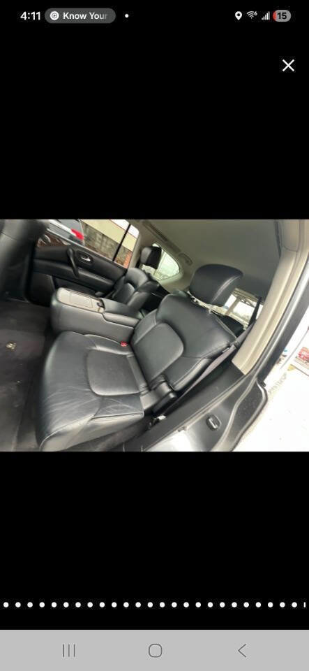 Used 2017 INFINITI QX80 Base AWD 4dr SUV image 12