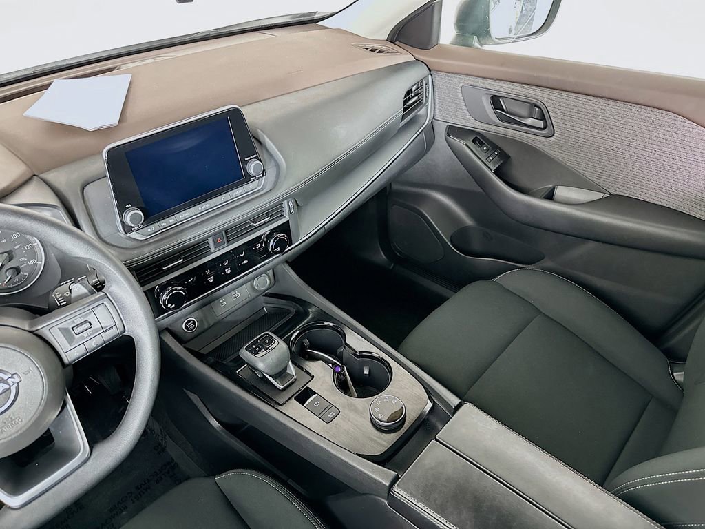 Certified 2023 Nissan Rogue S image 31