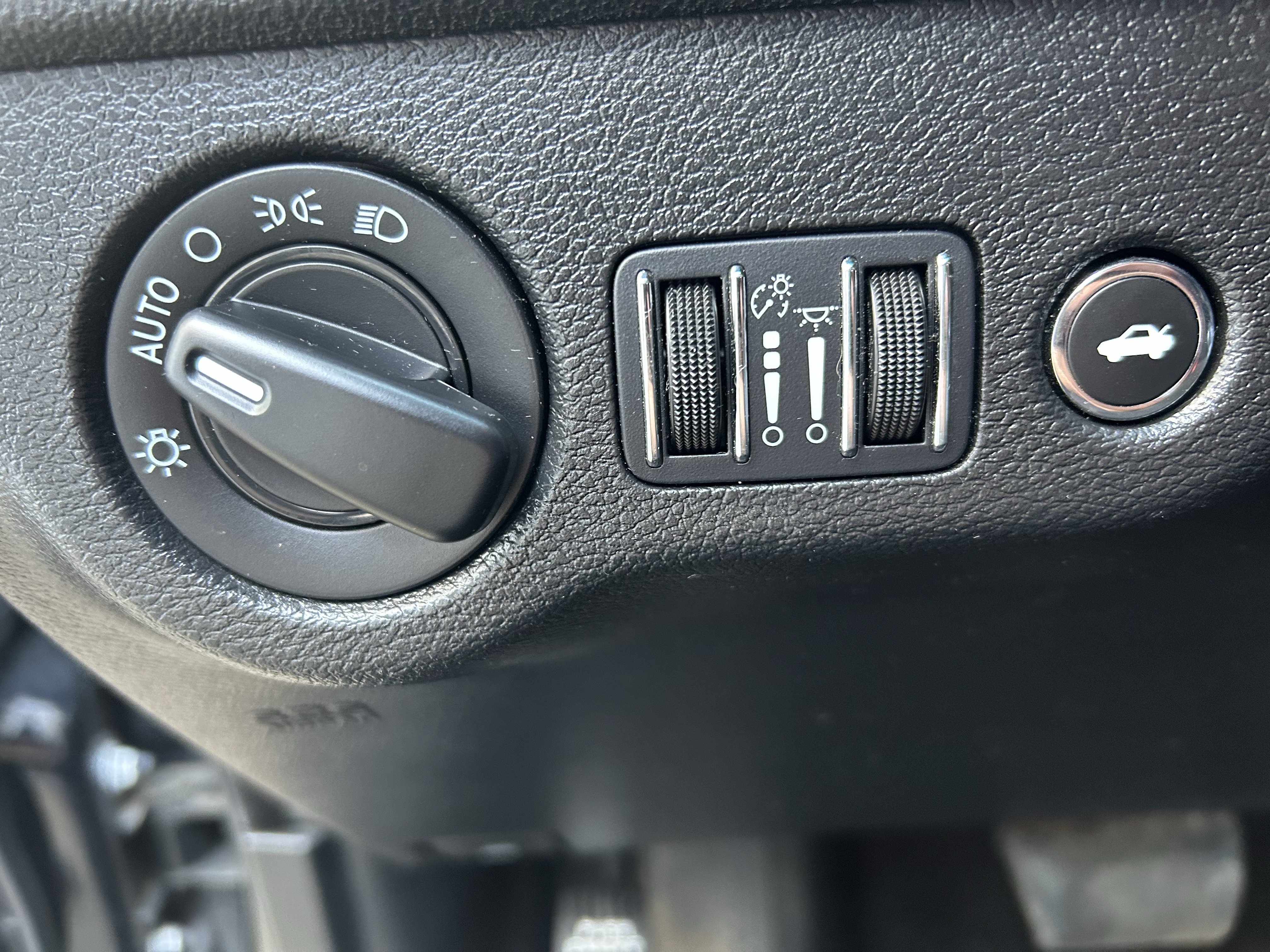 Used 2023 Dodge Charger GT RWD image 15