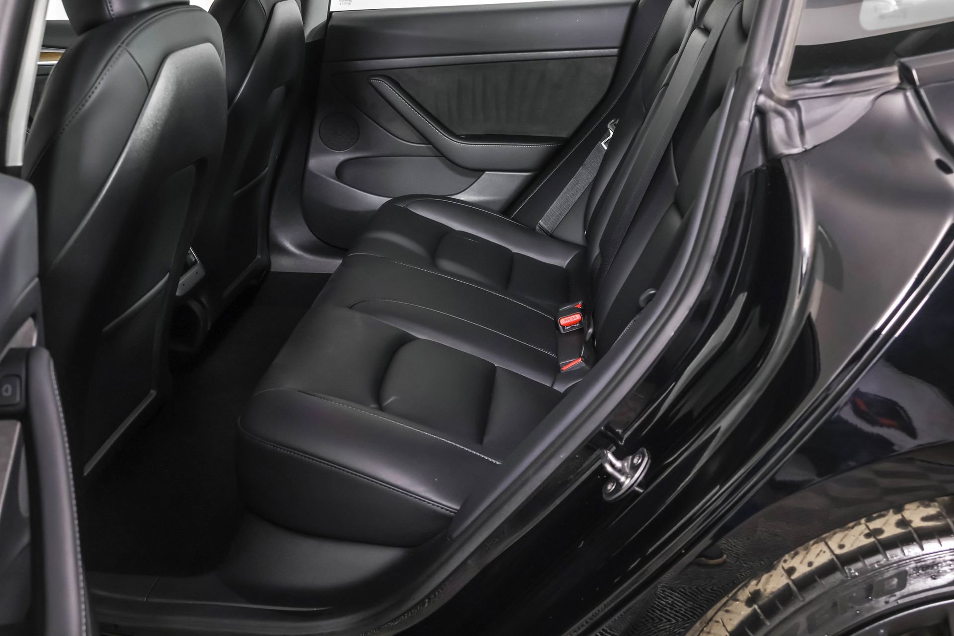 Used 2023 Tesla Model 3 Performance image 34