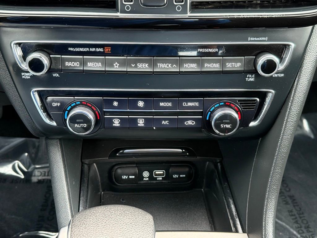 Used 2020 Kia Optima LX image 38