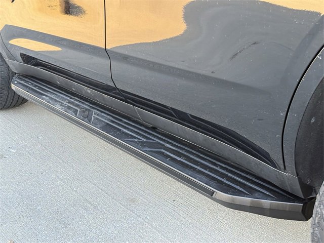 Certified 2024 GMC Yukon AT4 w/ Technology Package image 10