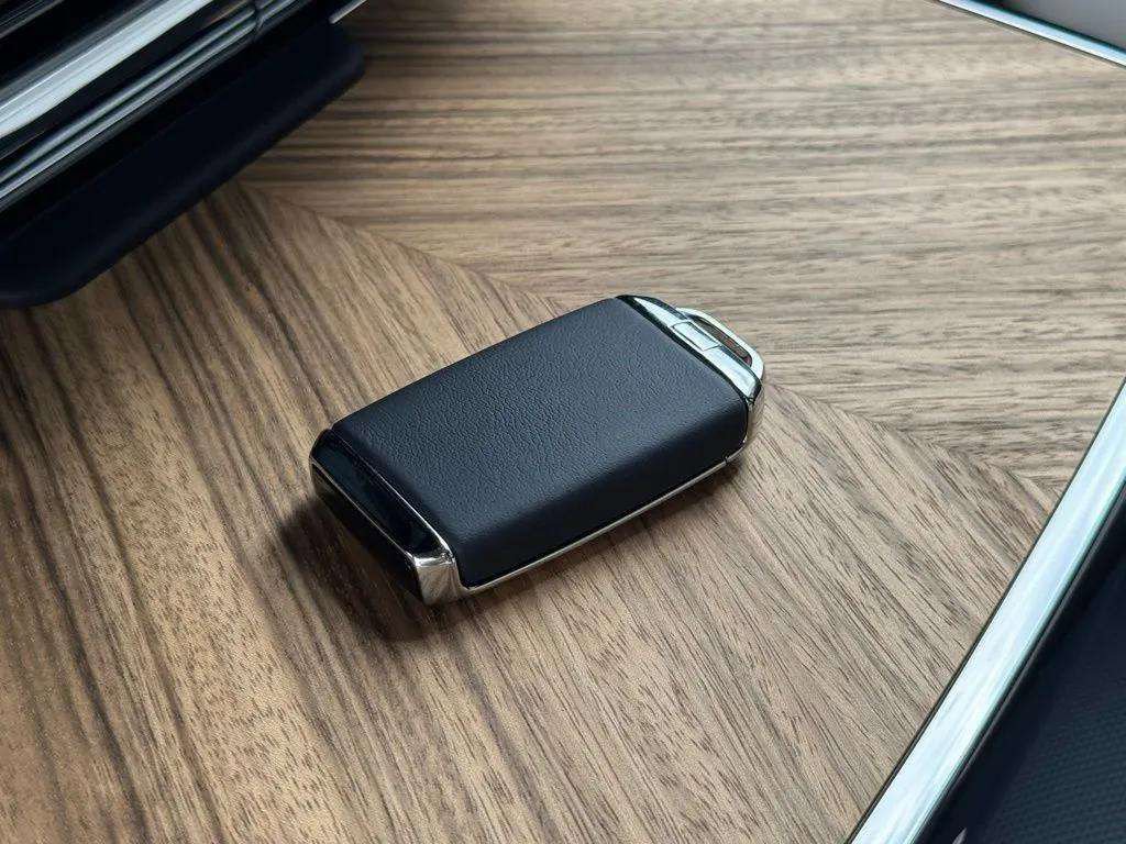 New 2025 Rolls-Royce Cullinan image 22