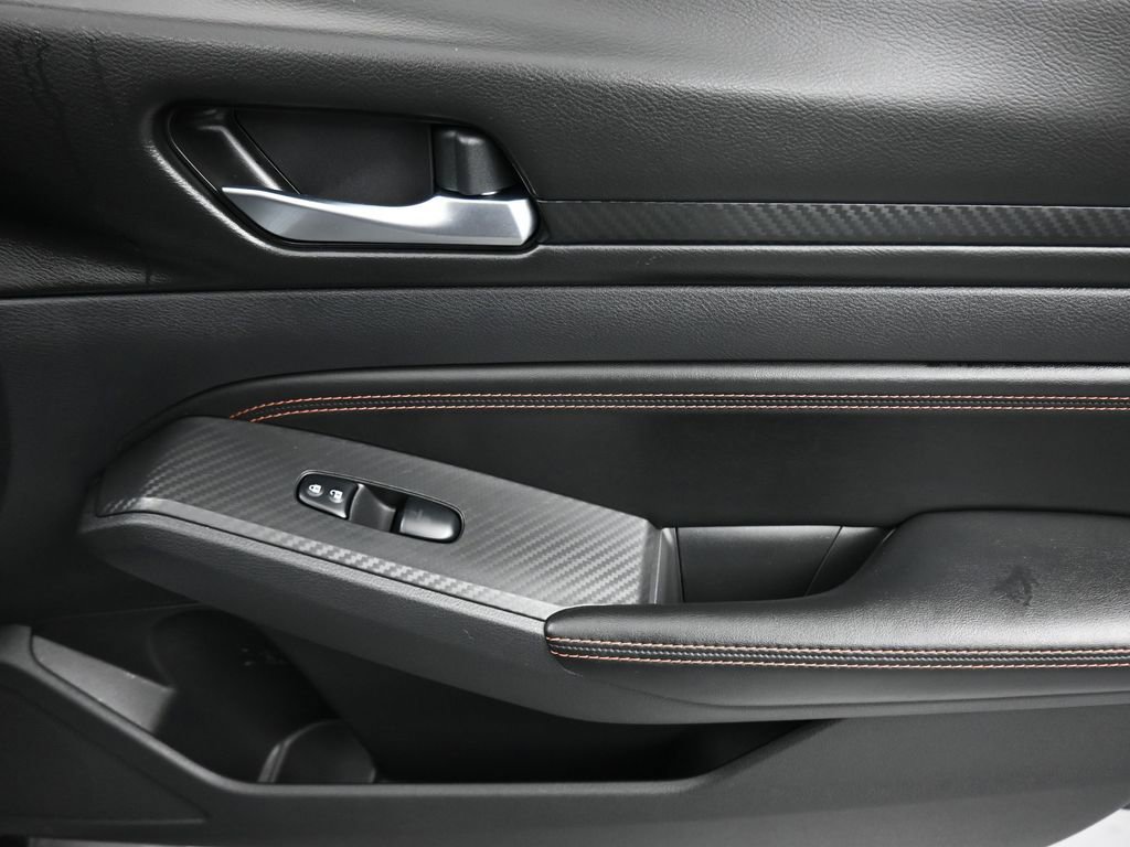 Used 2020 Nissan Altima 2.5 SR image 39