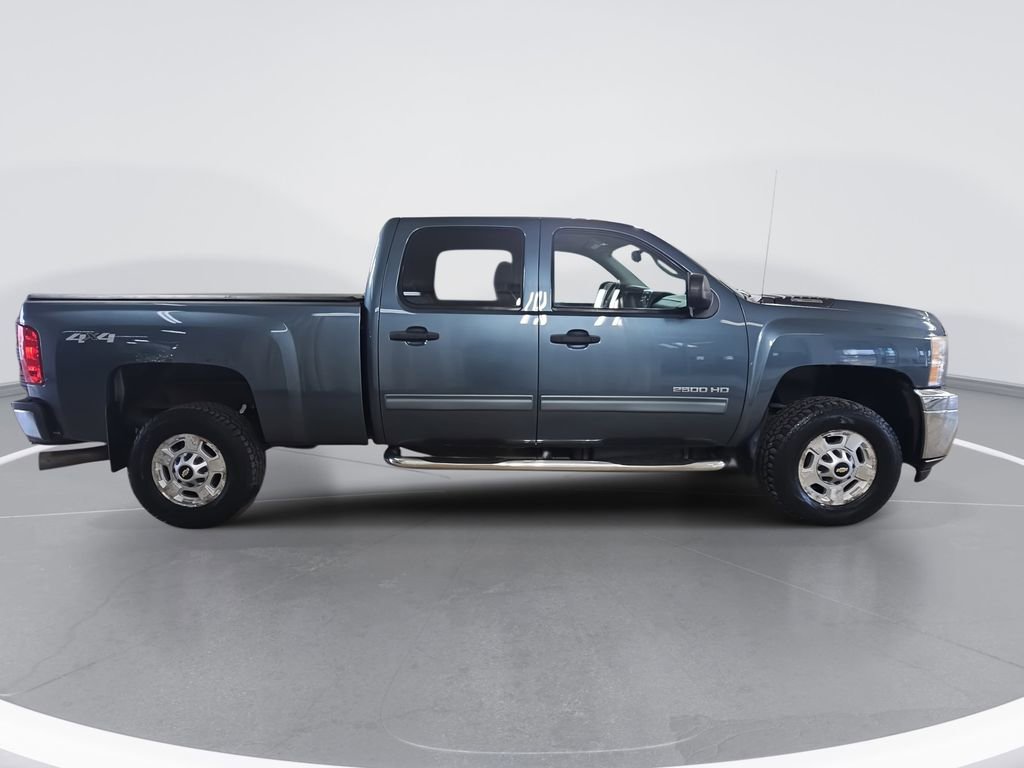 Used 2011 Chevrolet Silverado 2500 LT w/ Interior Plus Package image 7