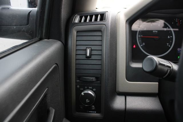 Used 2012 RAM 1500 Express AWD/4WD image 6