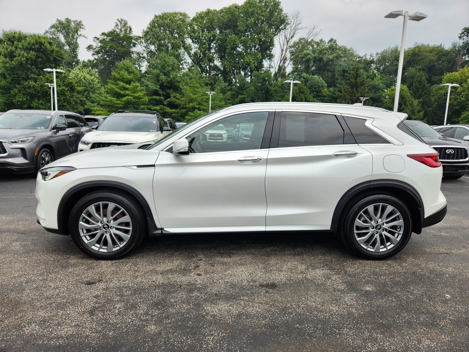 Used 2025 INFINITI QX50 Luxe AWD/4WD image 5