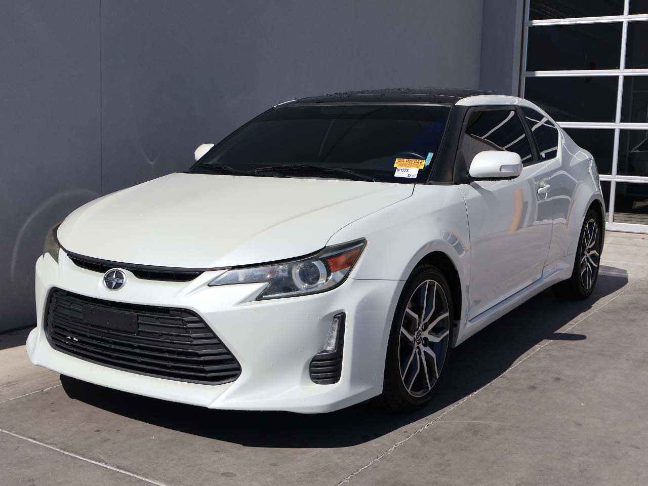 Used 2016 Scion tC FWD image 1