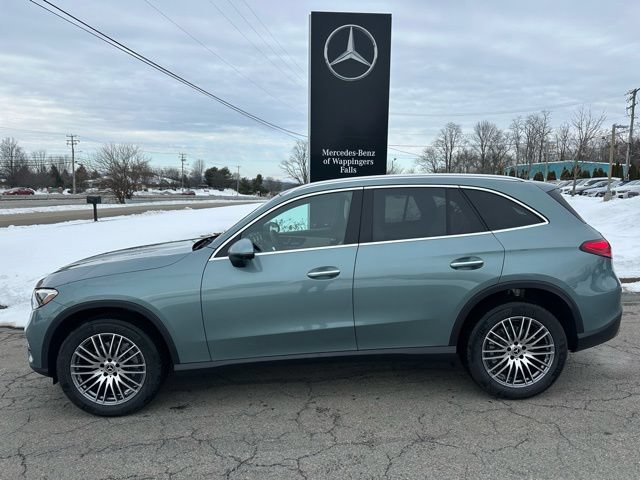 New 2026 Mercedes-Benz GLC 300 4MATIC image 2