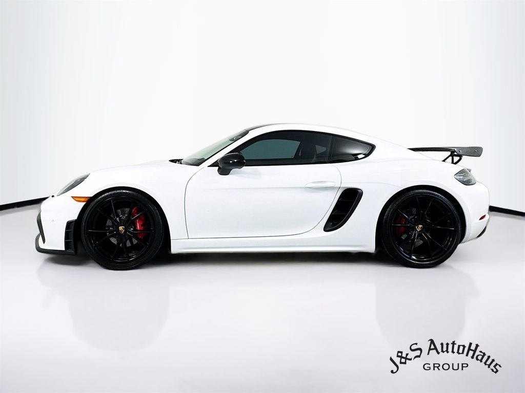 Used 2018 Porsche 718 Cayman GTS RWD image 4