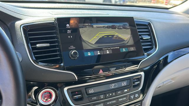 Used 2021 Honda Pilot Touring image 20