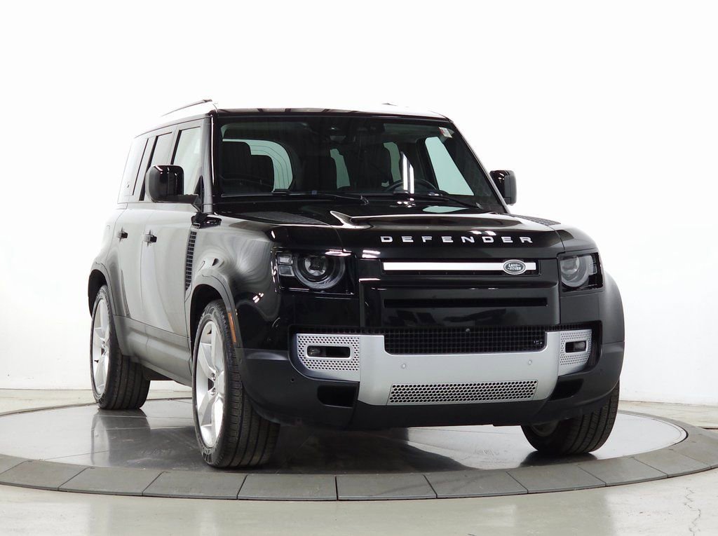 Used 2023 Land Rover Defender 110 SE image 9